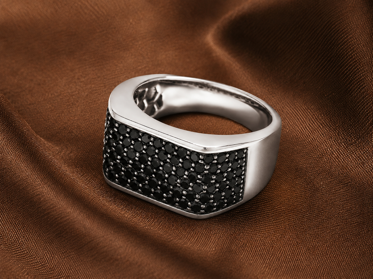 The Obsidian Pave Men's Gold Band