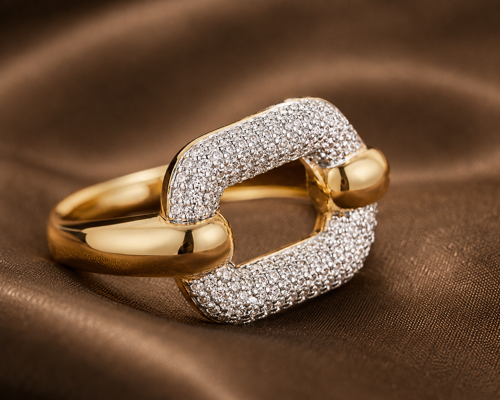 The Novastella Natural Diamond Link Ring
