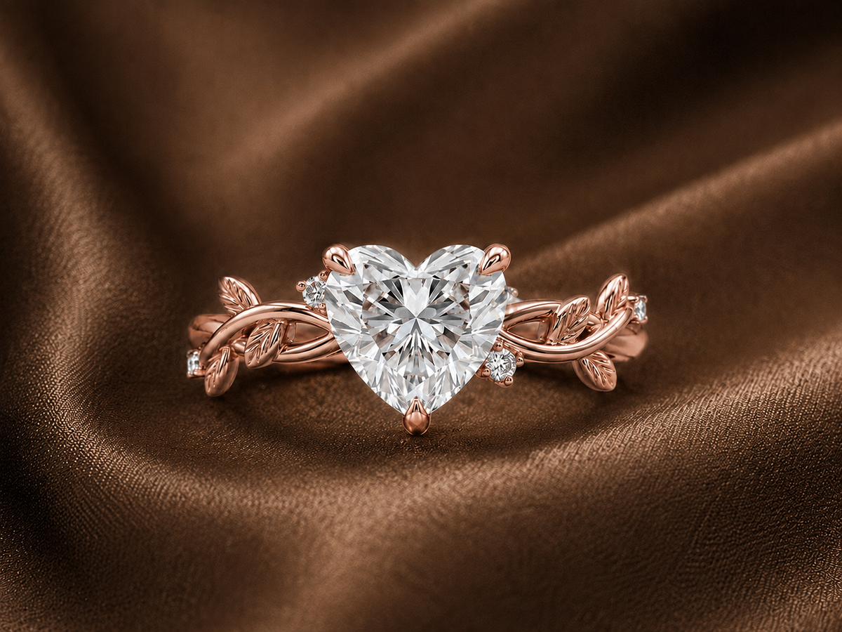 The Enchanted Heart Vine Ring | Lab-Grown Diamond