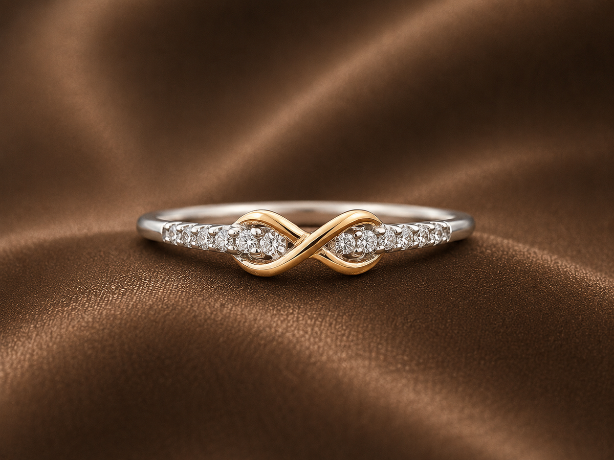 The Infinite Sparkle Promise Ring