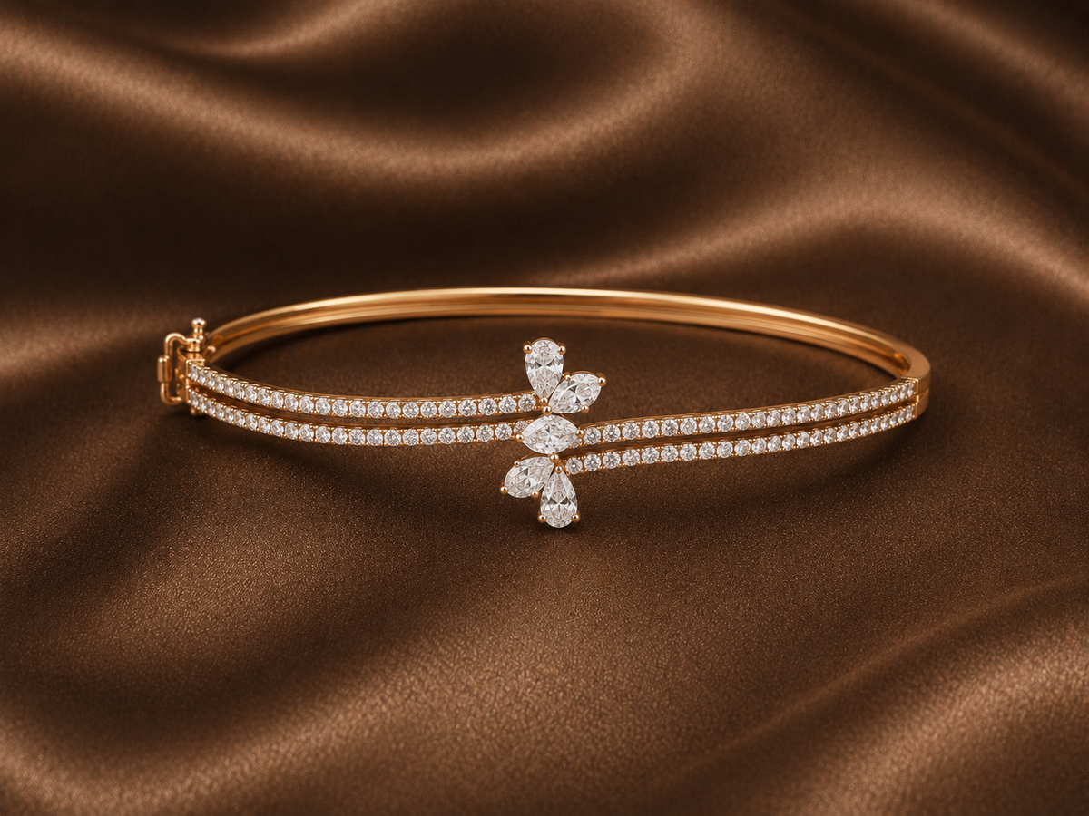 The Butterfly Diamond Split Bangle