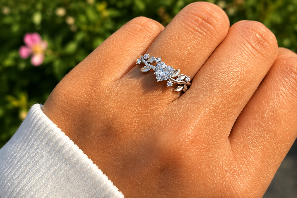 Botanical Frost Heart Sapphire Ring