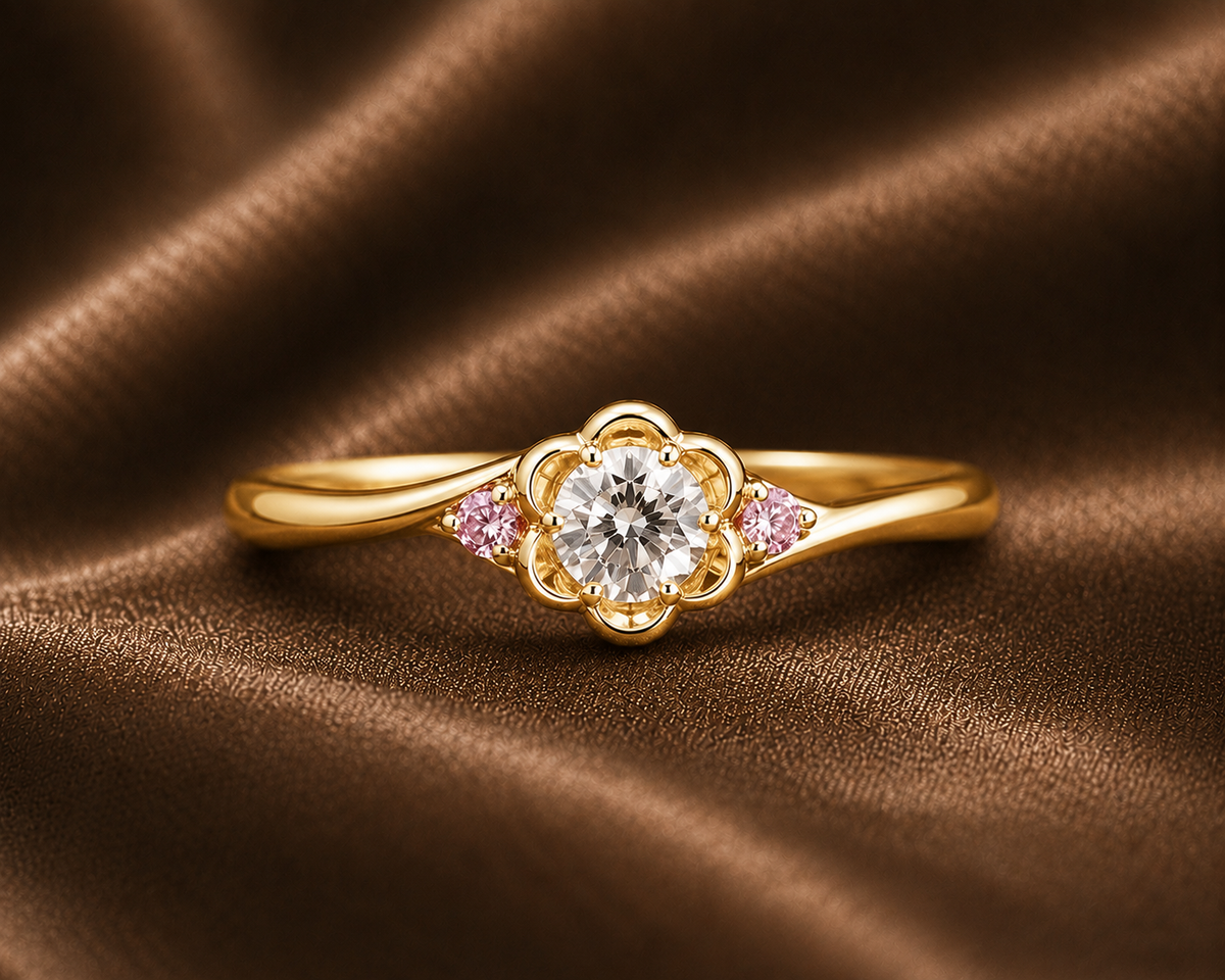 Vintage Scallop Round Diamond Ring